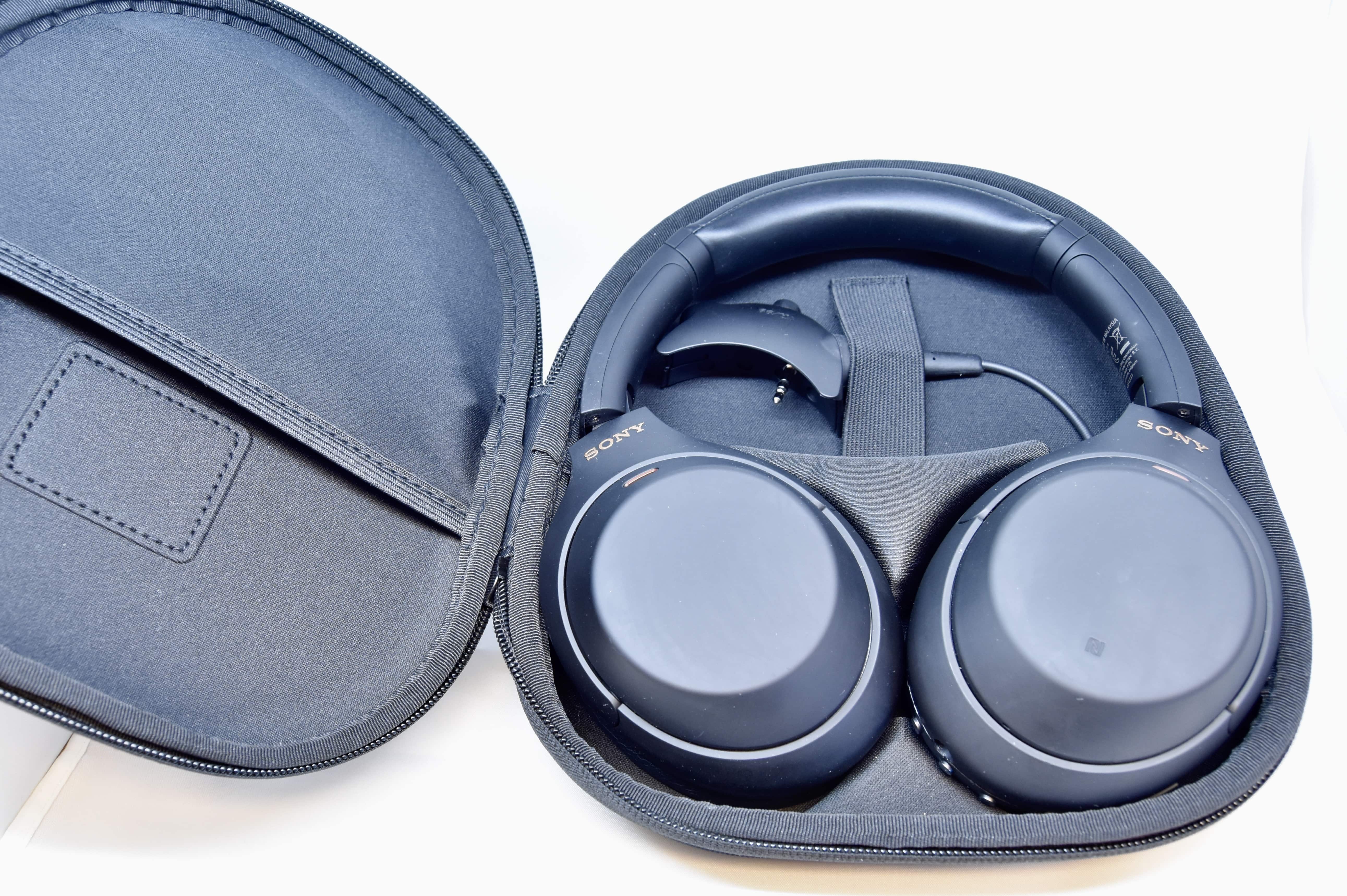 Avee Headset Case - Image 3